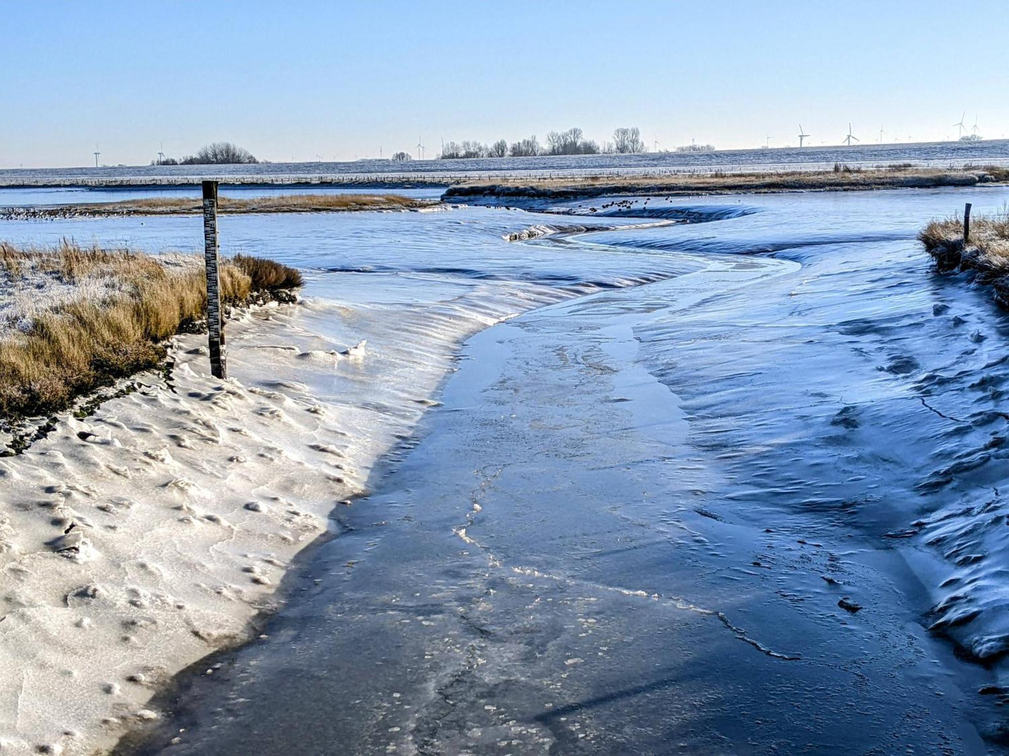 Drei-Insel-Blick Neßmersiel Esterno foto